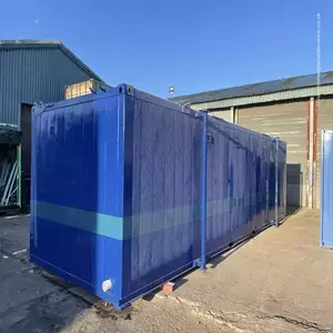 32ftx10 7+1 toilet block Blue