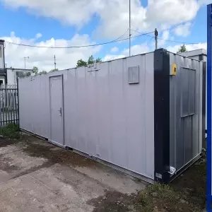 24fx 9 changing cabin toilets — Refurbished Cabins Ref Nor239